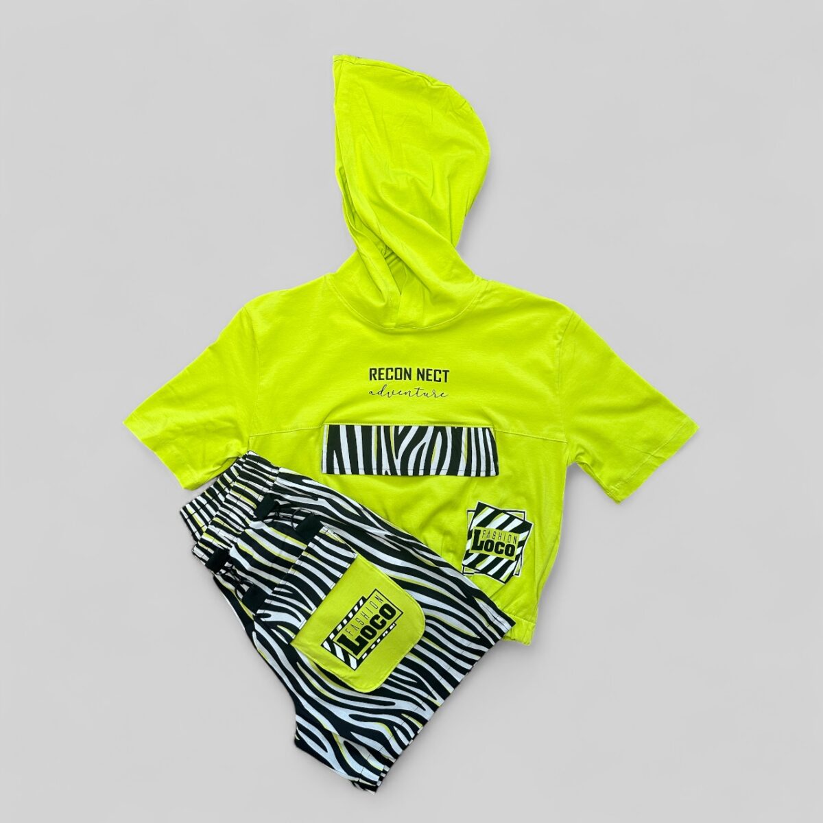 Комплект с принтом шорты+футболка с капюшоном — изображение 2