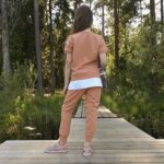 Комплект розовая футболка+штаны с принтом "бабочка" — изображение 2